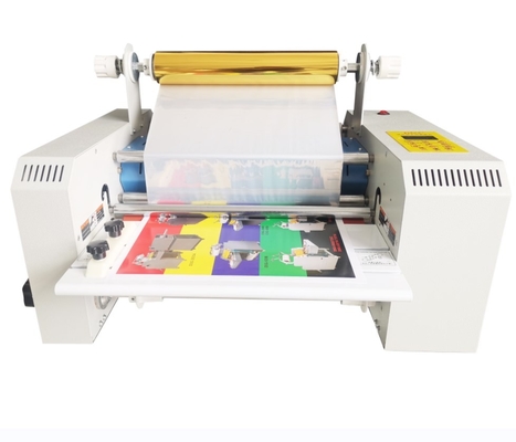 0-3M/Min Macchine per la laminazione a rotoli Ufficio Scuola Stampa Digital Hot Foil Stamping Machine