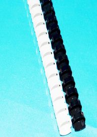 Roud/pettini di plastica ovale del PVC dei materiali obbligatori di forma passo 12.7mm di 50mm - di 6mm